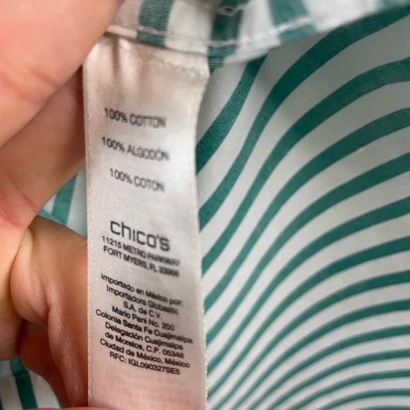 Chicos 100% cotton green and white strip blouse. Light weight and wrinkle free - Picture 2 of 5